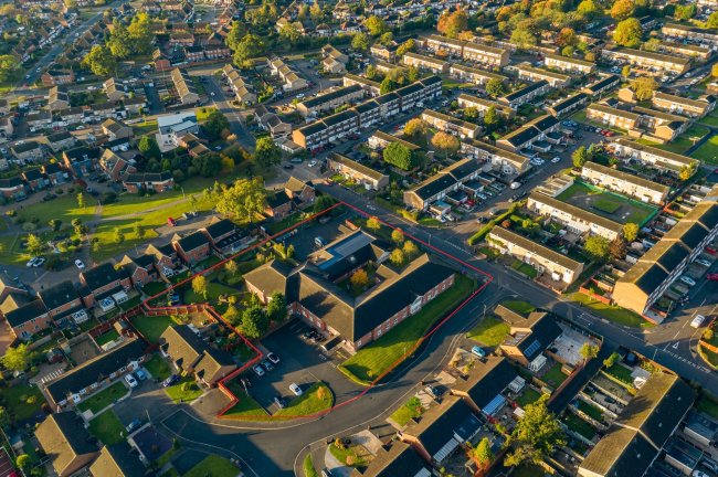 Jubilee Gardens, 26 Wyegate Close, Castle Bromwich, Birmingham, B36 0TQ
 10