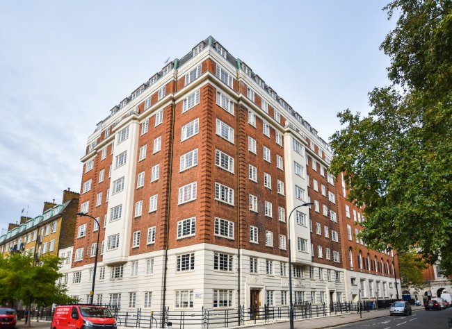 Flat 33, Tavistock Court, Tavistock Square, London, WC1H 9HE 1