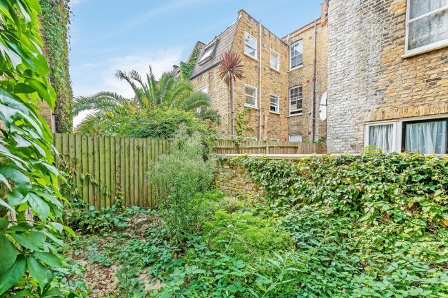 36a Hackford Road, London SW9 0RF 8