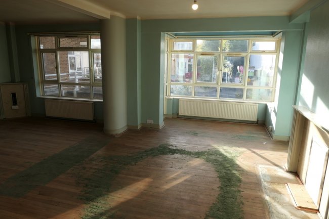 26 Hillbrow, Richmond Hill, Surrey TW10 6BH 10