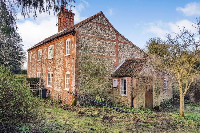 Five Cat Cottage Spring Farm Hall Road, Hoe, Dereham, Norfolk, NR20 4BD 5