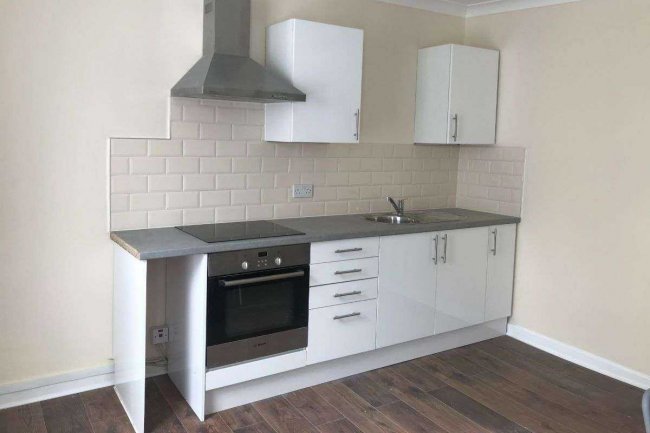 77-79 Kings Road, Reading RG1 3DD 5