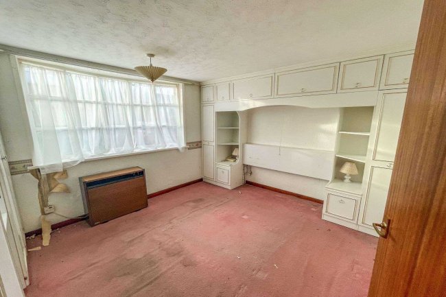 21 Vacherie Lane, North Kyme, Lincoln, LN4 4DL
 7