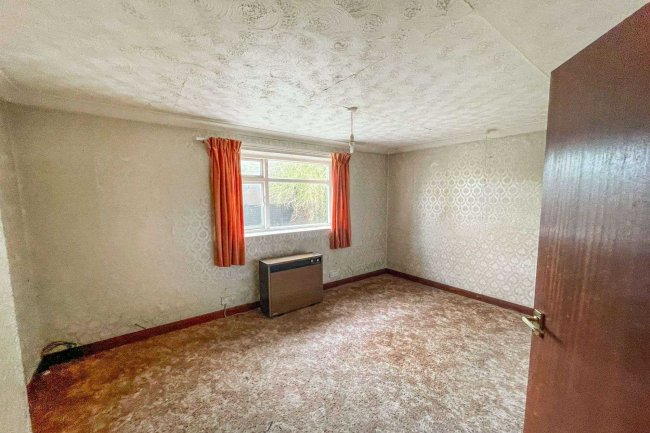 21 Vacherie Lane, North Kyme, Lincoln, LN4 4DL
 7