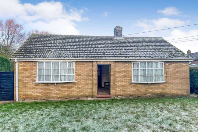 21 Vacherie Lane, North Kyme, Lincoln, LN4 4DL
 7