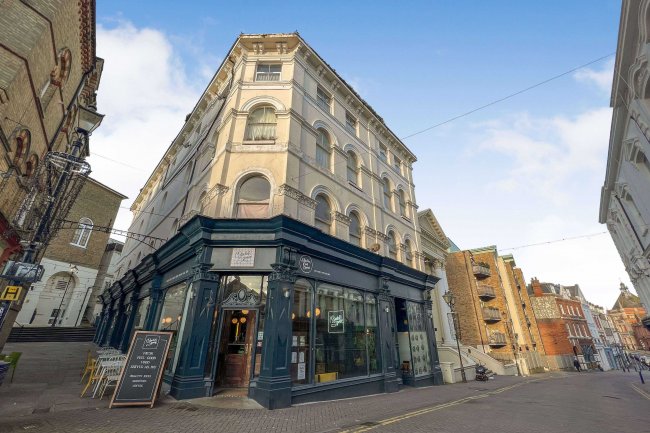 19/21 Rendezvous Street, Folkestone CT20 1EY
 2