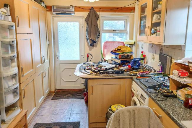 36 Kexby Avenue, York, YO10 3HF
 7