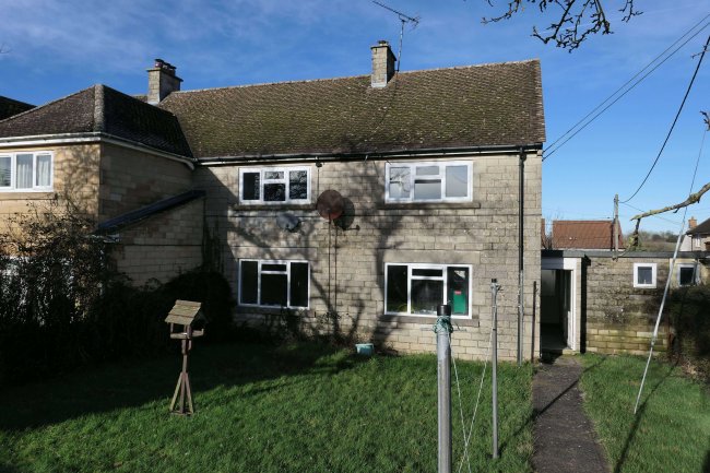 5 The Meads, Burton, Chippenham, Wiltshire, SN14 7LS 8