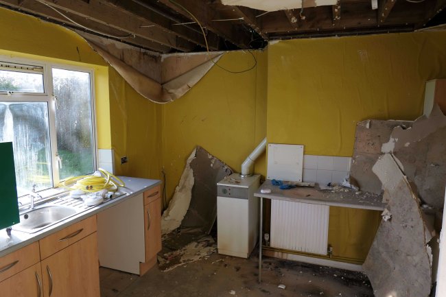 5 The Meads, Burton, Chippenham, Wiltshire, SN14 7LS 8