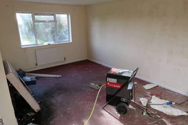 5 The Meads, Burton, Chippenham, Wiltshire, SN14 7LS 8