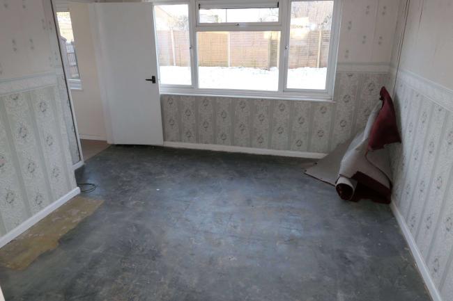 27 Pound Close, Lyneham, near Royal Wotton Bassett, Wiltshire, SN15 4PJ
 4