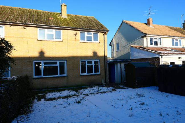 27 Pound Close, Lyneham, near Royal Wotton Bassett, Wiltshire, SN15 4PJ
 4