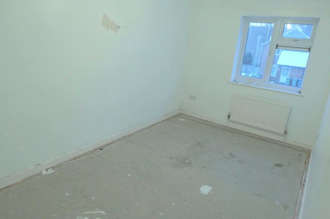 33 Larkham Rise, Chippenham, Wiltshire, SN15 3SB
 6