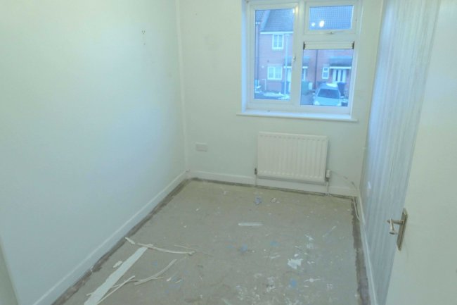 33 Larkham Rise, Chippenham, Wiltshire, SN15 3SB
 6