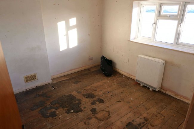 3 Orchard Leaze, Christian Malford, near Chippenham, Wiltshire, SN15 4BJ
 9