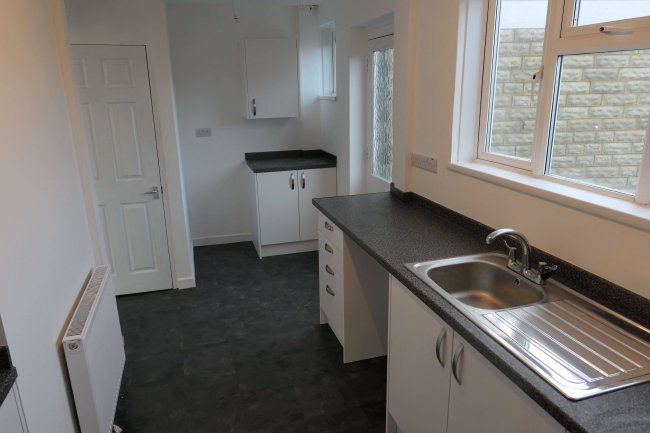 5 Dover Street, Chippenham, Wiltshire, SN14 0EE
 7