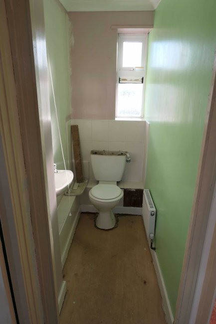 44 Reids Piece, Purton, near Swindon, Wiltshire, SN5 4AZ 10