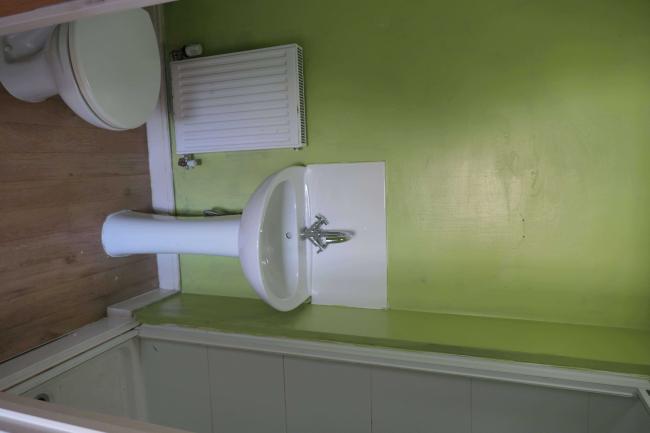 38 Ben Grazebrooks Well, Stroud, Gloucestershire, GL5 1DL
 1