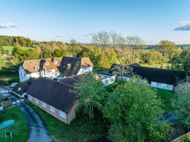 Heathfield Neuro Disability Service, Tottingworth Park, Heathfield, TN21 8UN
 2