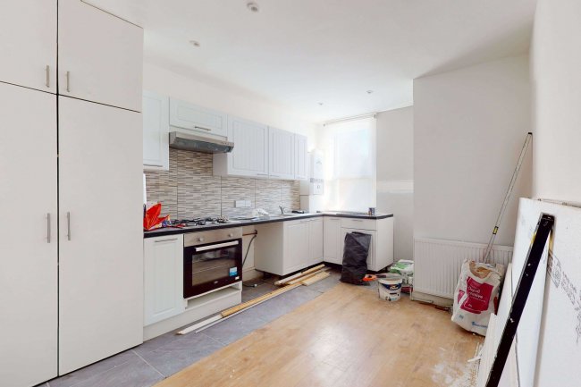 244 Burrage Road, Woolwich, London, SE18 7JP
 6