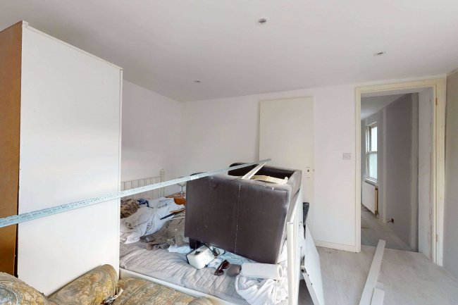 244 Burrage Road, Woolwich, London, SE18 7JP
 6