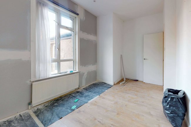 244 Burrage Road, Woolwich, London, SE18 7JP
 6