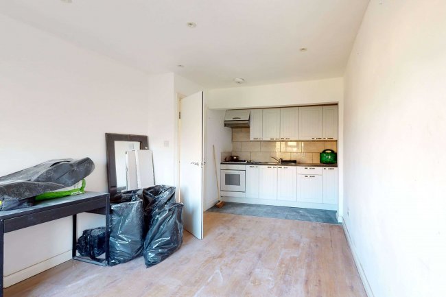 244 Burrage Road, Woolwich, London, SE18 7JP
 6