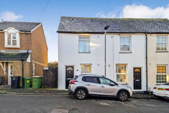 18 Albert Road, Orpington, Kent, BR5 4AF
 3