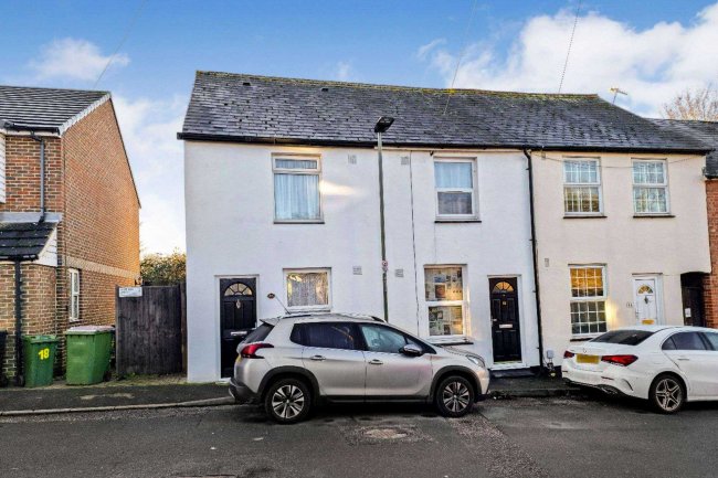 18 Albert Road, Orpington, Kent, BR5 4AF
 3