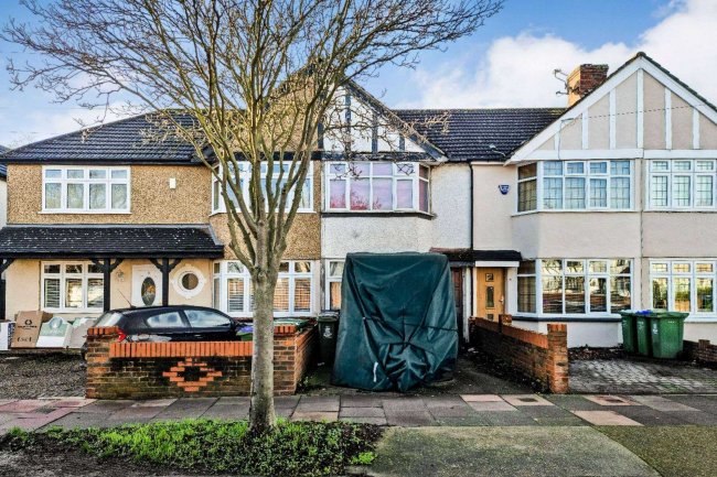 11 Annandale Road, Sidcup, Kent, DA15 8EX
 7