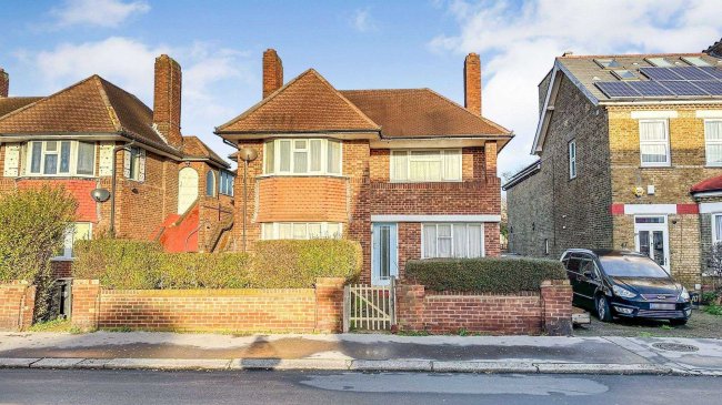 Ground Floor Flat, 33 Warwick Road, Thornton Heath, CR7 7NH
 9