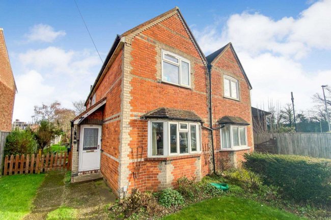 163 Butts Hill Road, Woodley, Berkshire, RG5 4NX
 10
