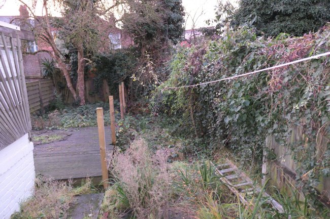 17 Furness Road, Harlesden, London NW10 4QG
 7