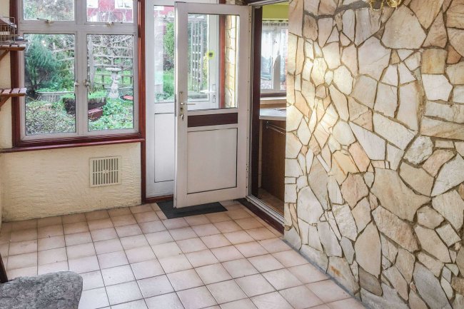 52 Harold Avenue, Upper Belvedere, Kent, DA17 5NL 4