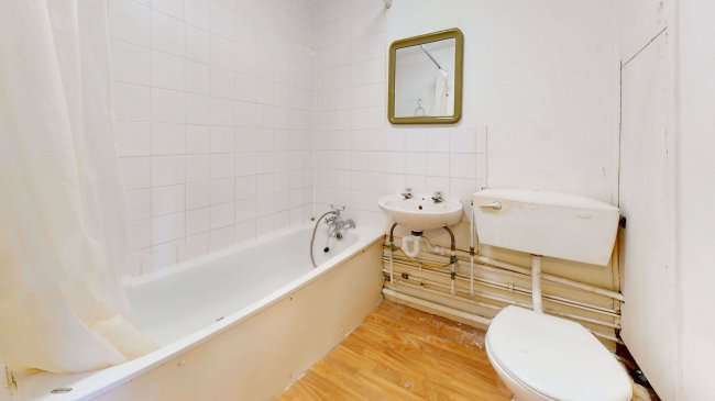 265 Kestrel House, Gurnell Grove, London, W13 0AD
 7