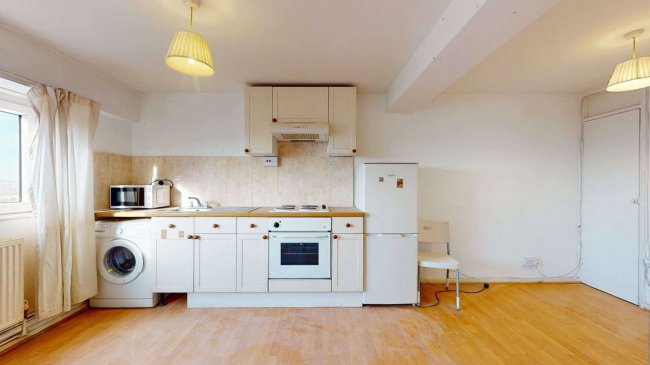 265 Kestrel House, Gurnell Grove, London, W13 0AD
 7