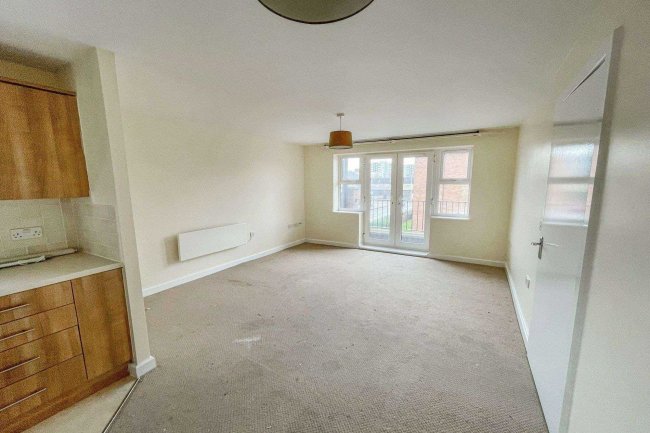 Flat 24, The Academy, Holly Street, Luton, LU1 3DD
 7