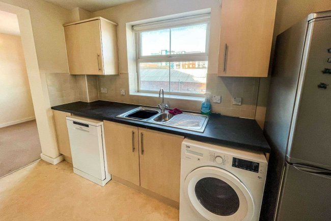 Flat 52, The Academy, Holly Street, Luton, LU1 3DD
 8