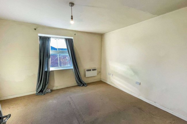 Flat 52, The Academy, Holly Street, Luton, LU1 3DD
 8