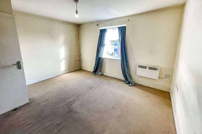Flat 52, The Academy, Holly Street, Luton, LU1 3DD
 8