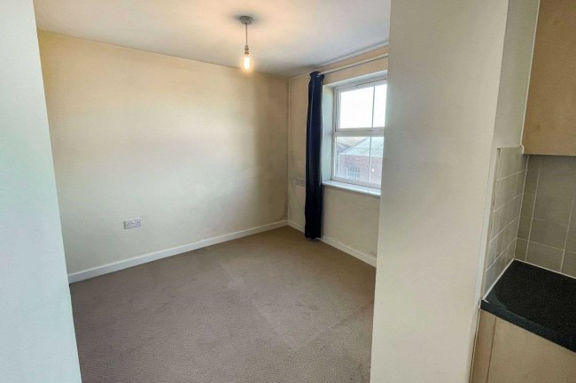 Flat 52, The Academy, Holly Street, Luton, LU1 3DD
 8