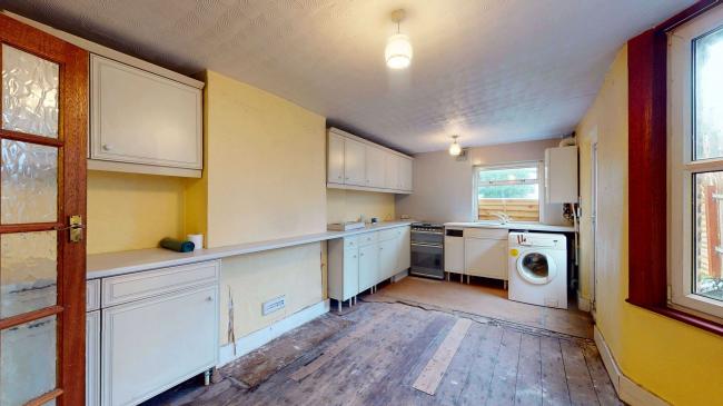 27 Bawdale Road, East Dulwich, London, SE22 9DL
 9