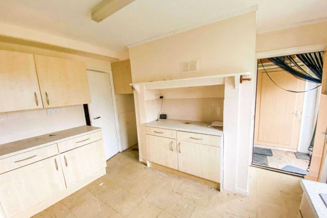 1 The Lane, Easton, Huntington, Cambridgeshire, PE28 0TY
 5