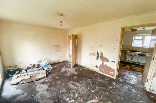 4 Gains Lane, Great Gidding, Huntington, Cambridgeshire, PE28 5NN
 3