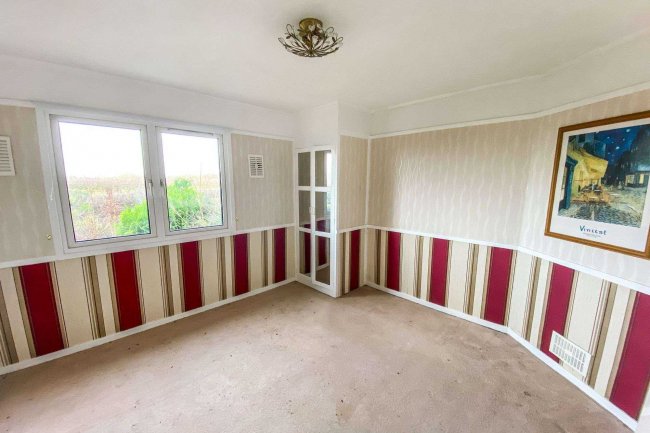 4 Hill Top Cottages, Alconbury Hill, Alconbury Weston, Huntingdon, PE28 4JG
 5