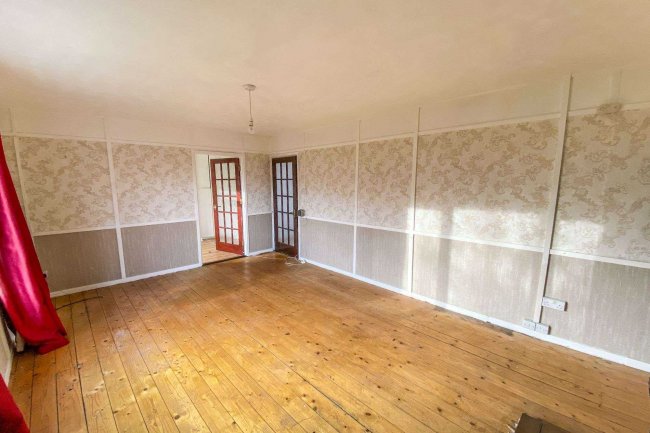 4 Hill Top Cottages, Alconbury Hill, Alconbury Weston, Huntingdon, PE28 4JG
 5