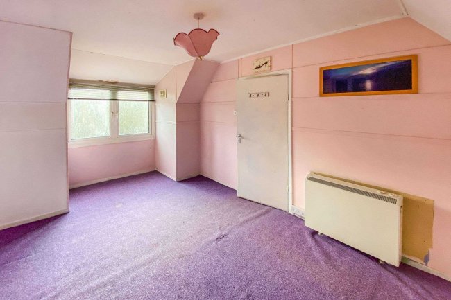 4 Hill Top Cottages, Alconbury Hill, Alconbury Weston, Huntingdon, PE28 4JG
 5