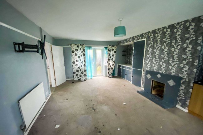 12 Ermine Crescent, Stilton, Peterborough, Cambridgeshire, PE7 3RD
 4