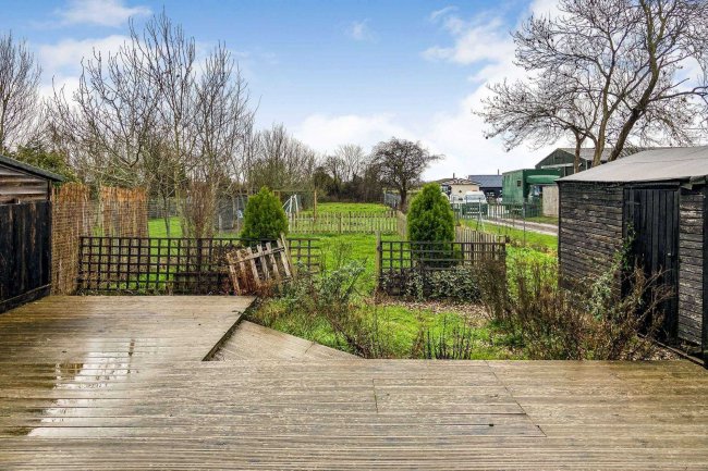 15 Rectory Road, Bluntisham, Huntington, Cambridgeshire, PE28 3LN
 10