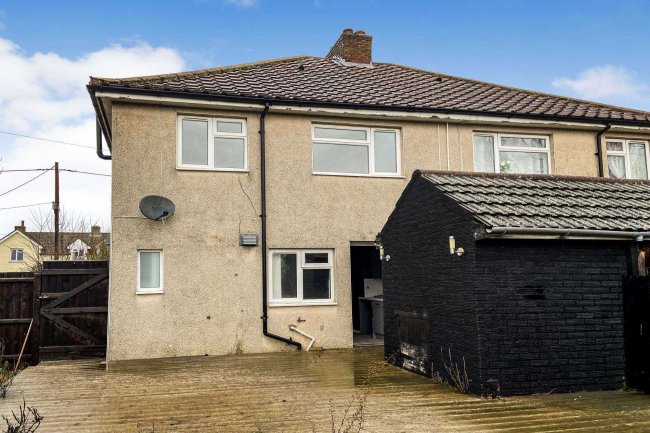 15 Rectory Road, Bluntisham, Huntington, Cambridgeshire, PE28 3LN
 10